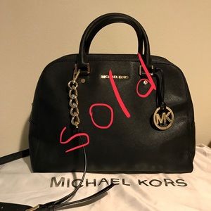 ❗️❗️❗️SOLD❗️❗️❗️Authentic Michael Kors bag